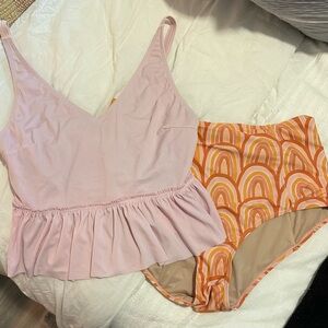 Kortni Jeane Swuitsuit 2 piece set